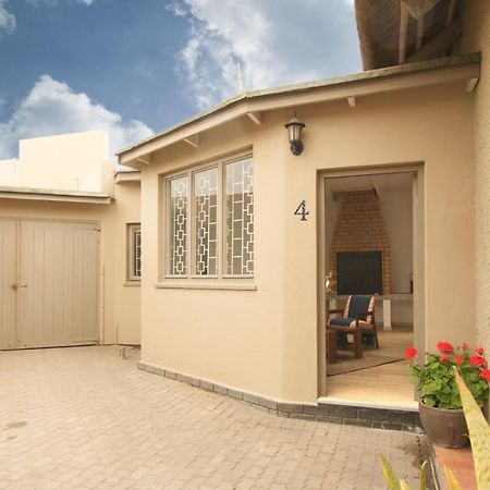 Desert Grass Cottage Swakopmund Zewnętrze zdjęcie